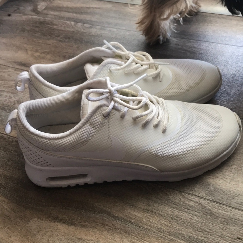 White Nike Sneaker